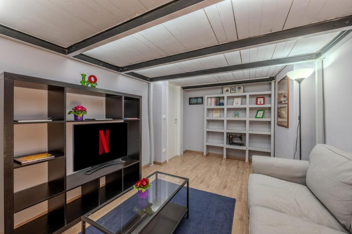 Apartment Acquario A 200m Prestigioso Loft In Centro Con Wifi *